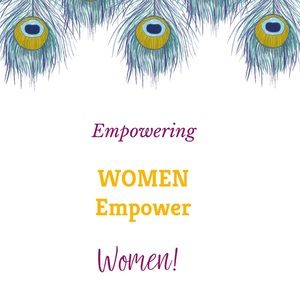 Strong women support each other! 💋🌺😘
